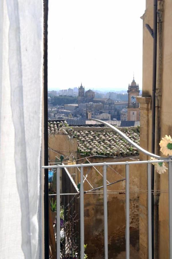 La Scalinata Home Apartment Caltagirone Exteriér fotografie